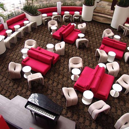 Radisson Paraiso Hotel Città del Messico Esterno foto The lobby of the hotel