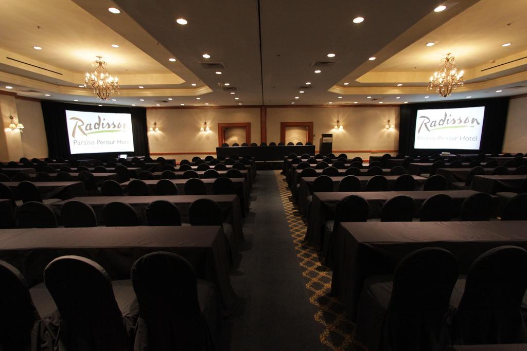 Radisson Paraiso Hotel Città del Messico Esterno foto A meeting room at the Radisson Blu Hotel, San Francisco